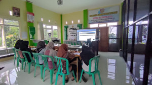 ZOOM MEETING BINTEK DESA CANTIK